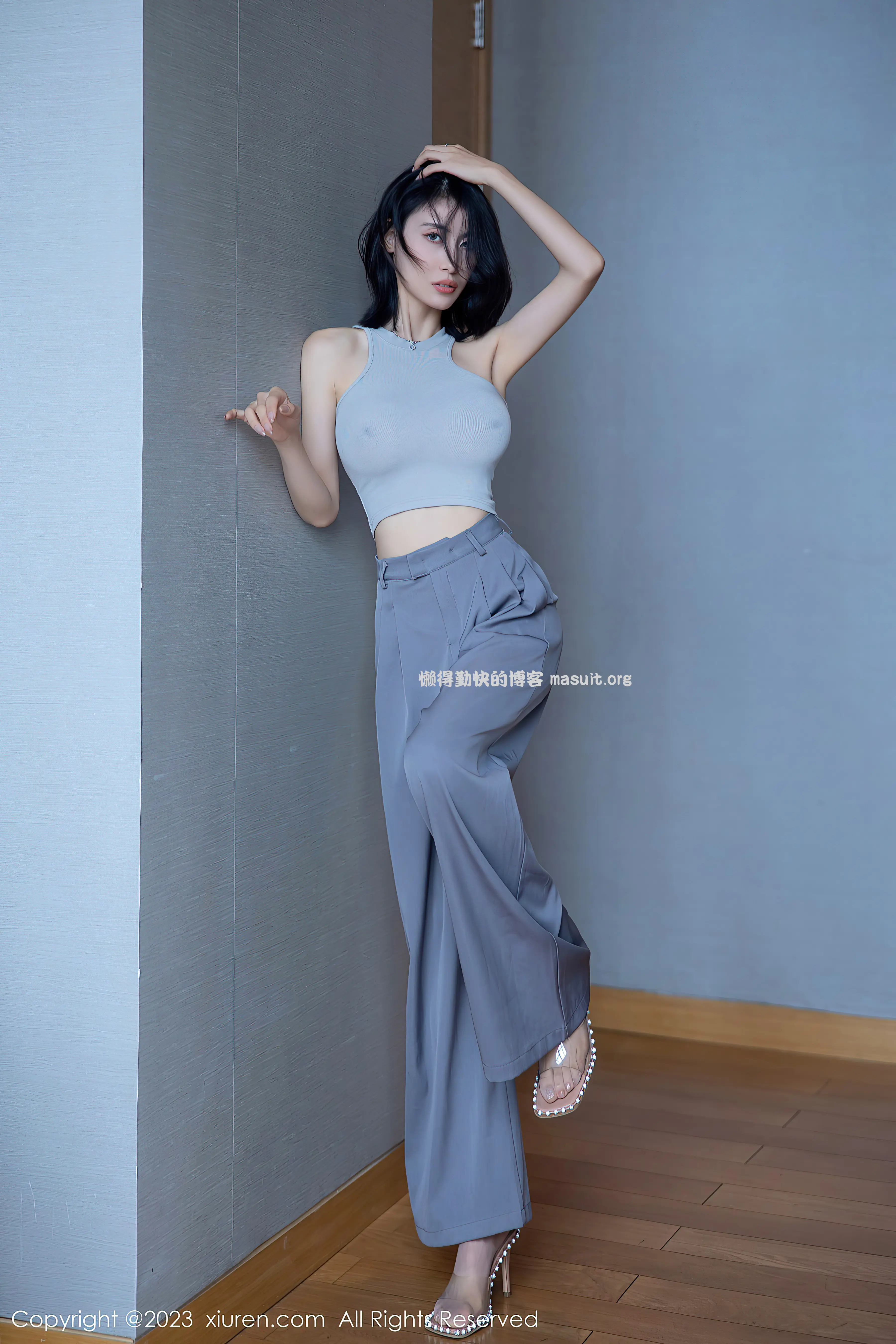 00后魅惑美女lingyu69写真壁纸分享(40Vol/2996P)_懒得勤快的博客_互联网分享精神